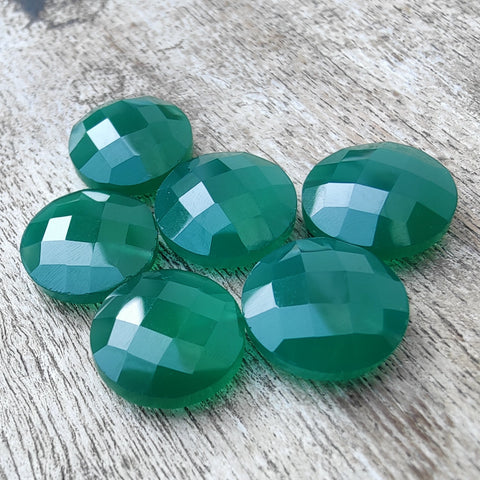 AAA+ QUALITY NATURAL GREEN ONYX ROUND SHAPE CHACKER CUT FLAT BACK CALIBRATED GEMSTONES, ALL SIZES AVAILABLE