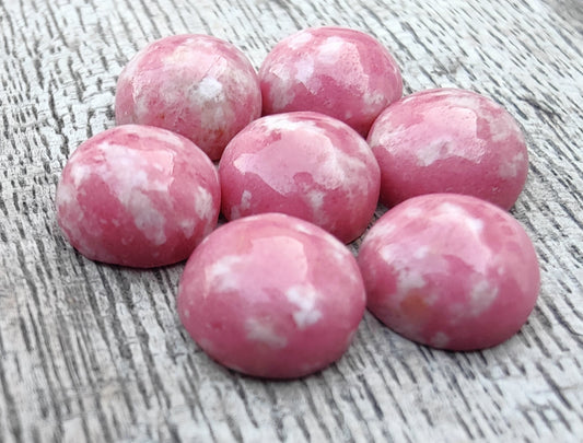 AAA+ Quality Natural Thulite Round Shape Cabochon Flat Back Calibrated Wholesale Gemstones, All Sizes Available