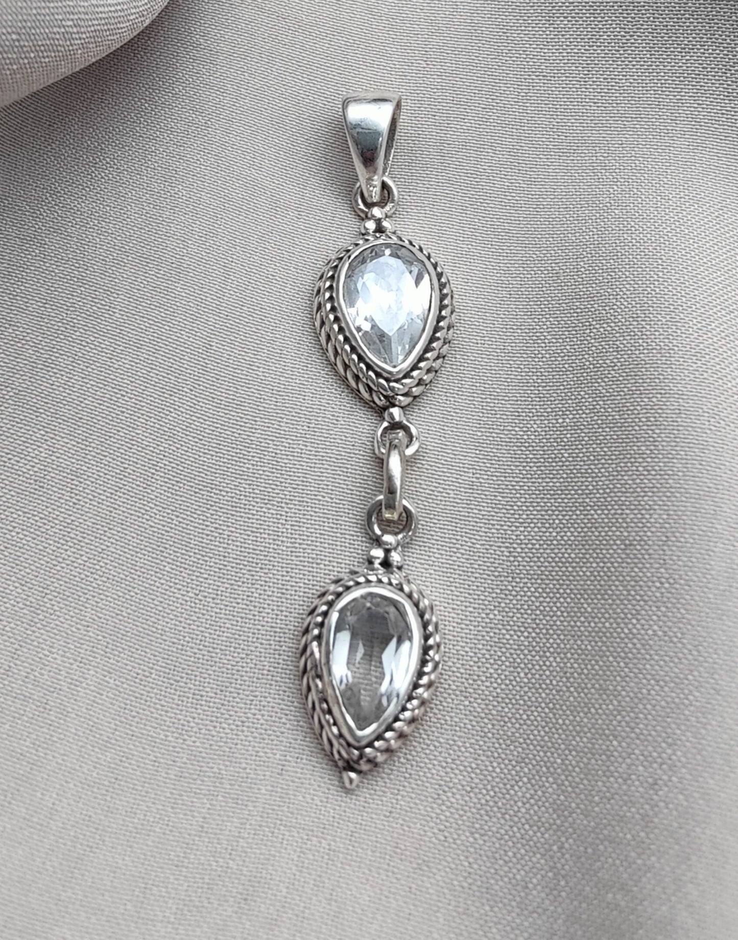 925 SOLID STERLING SILVER NATURAL CRYSTAL QUARTZ PEAR SHAPE HANDMADE PENDANT