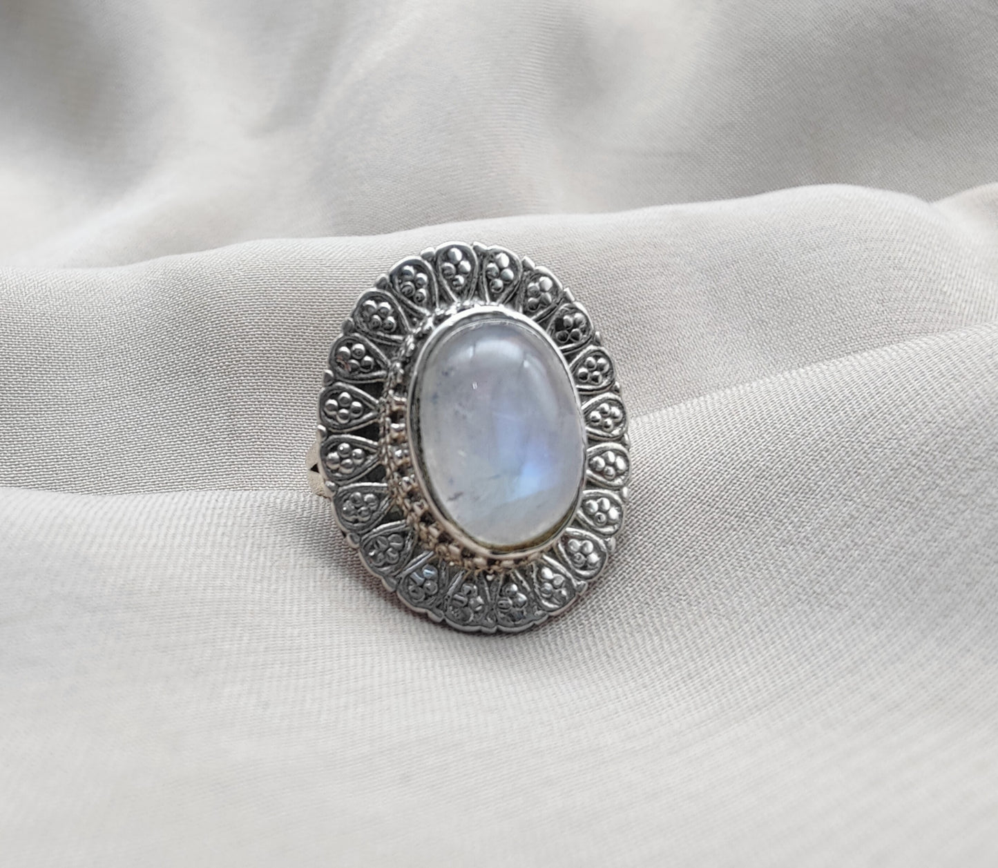 925 SOLID STERLING SILVER NATURAL RAINBOW MOONSTONE HANDMADE RING, ALL SIZES AVAILABLE