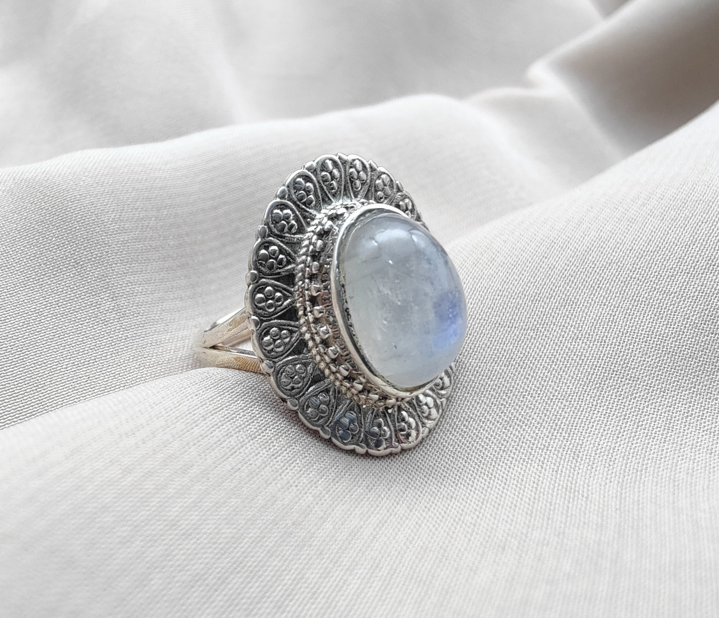 925 SOLID STERLING SILVER NATURAL RAINBOW MOONSTONE HANDMADE RING, ALL SIZES AVAILABLE