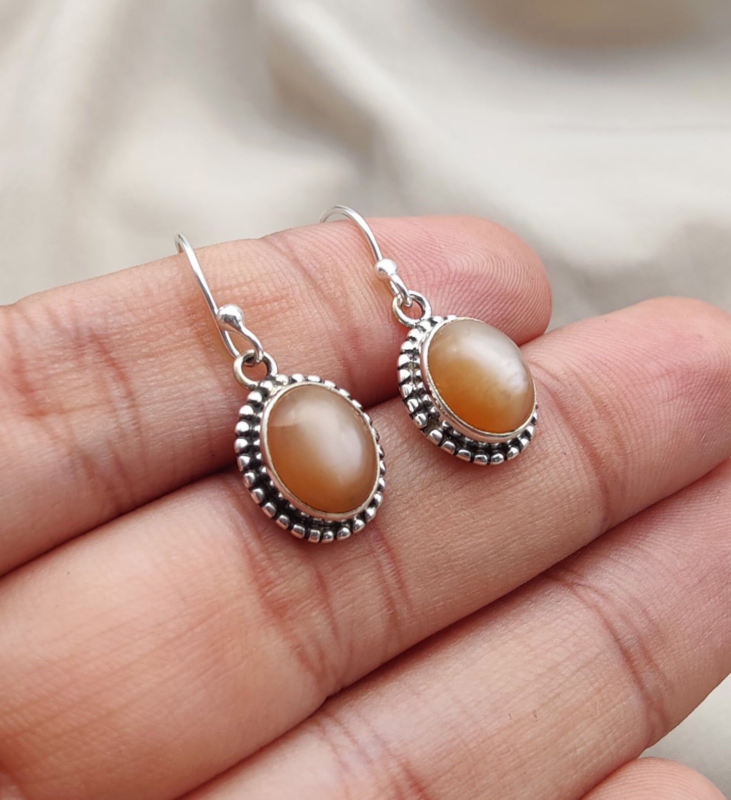 925 SOLID STERLING SILVER NATURAL PEACH MOONSTONE GEMSTONE DANGLING EARRINGS GIFT FOR HER