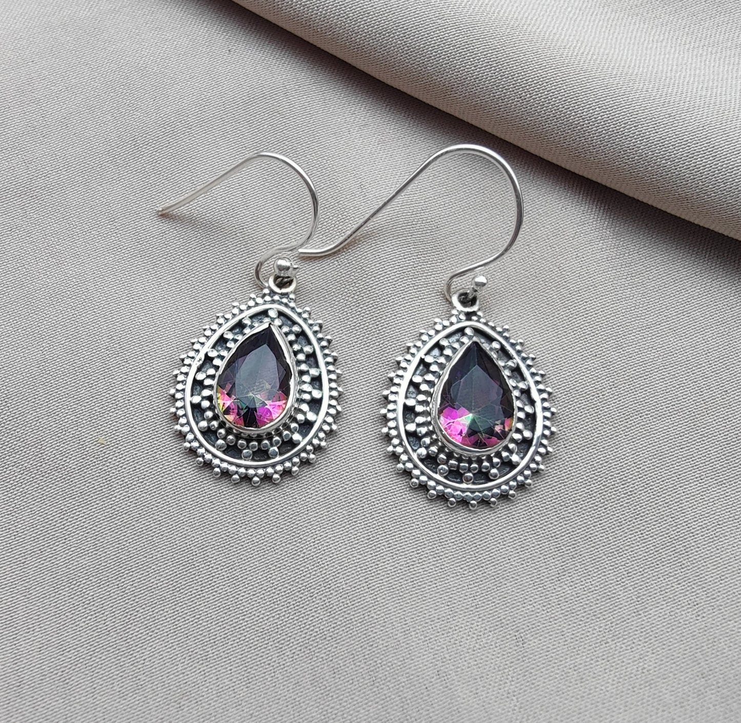 925 SOLID STERLING SILVER NATURAL MYSTIC QUARTZ GEMSTONE DANGLING EARRINGS GIFT FOR HER