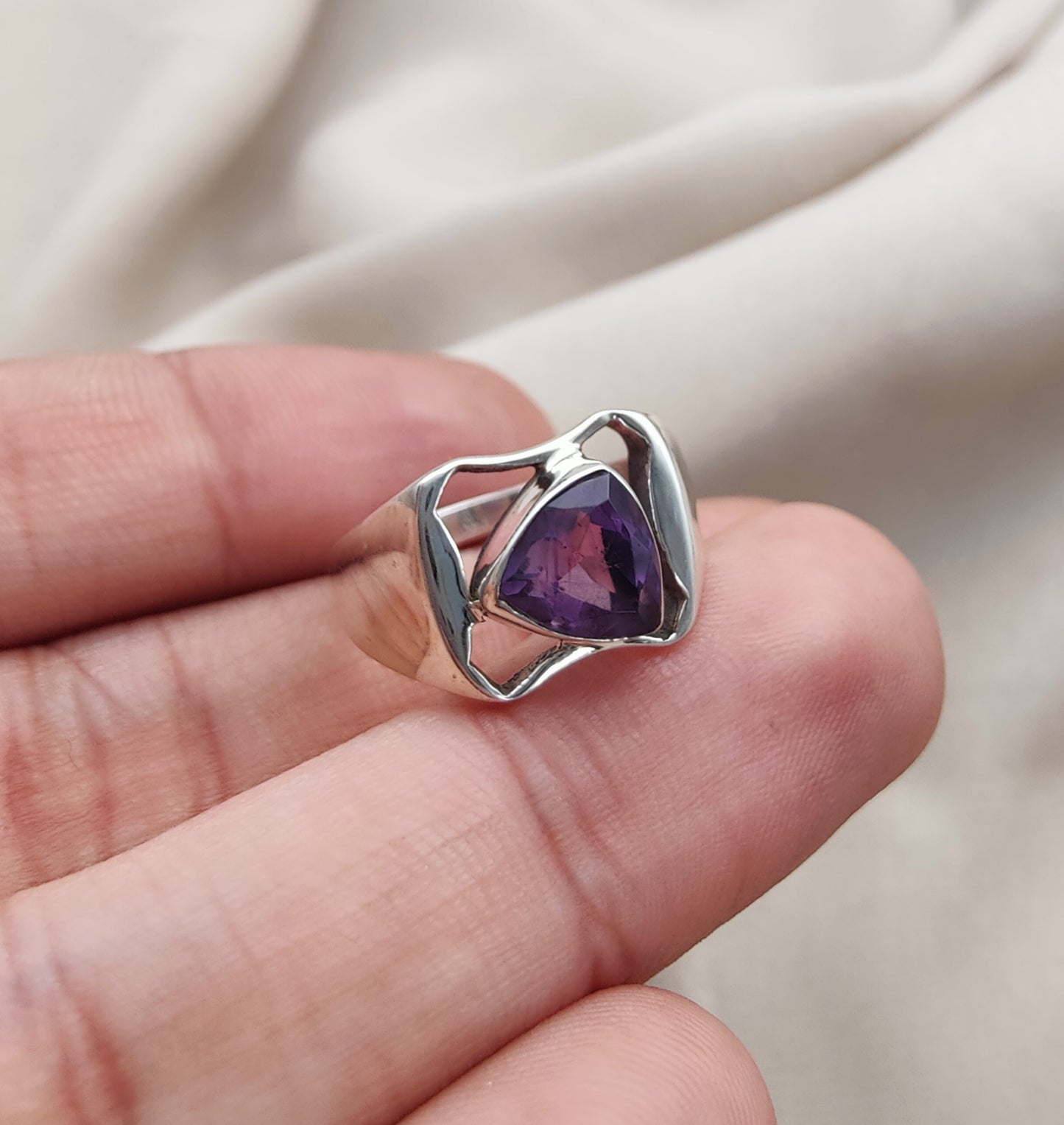 925 SOLID STERLING SILVER NATURAL AMETHYST GEMSTONE HANDMADE RING, ALL SIZES AVAILABLE