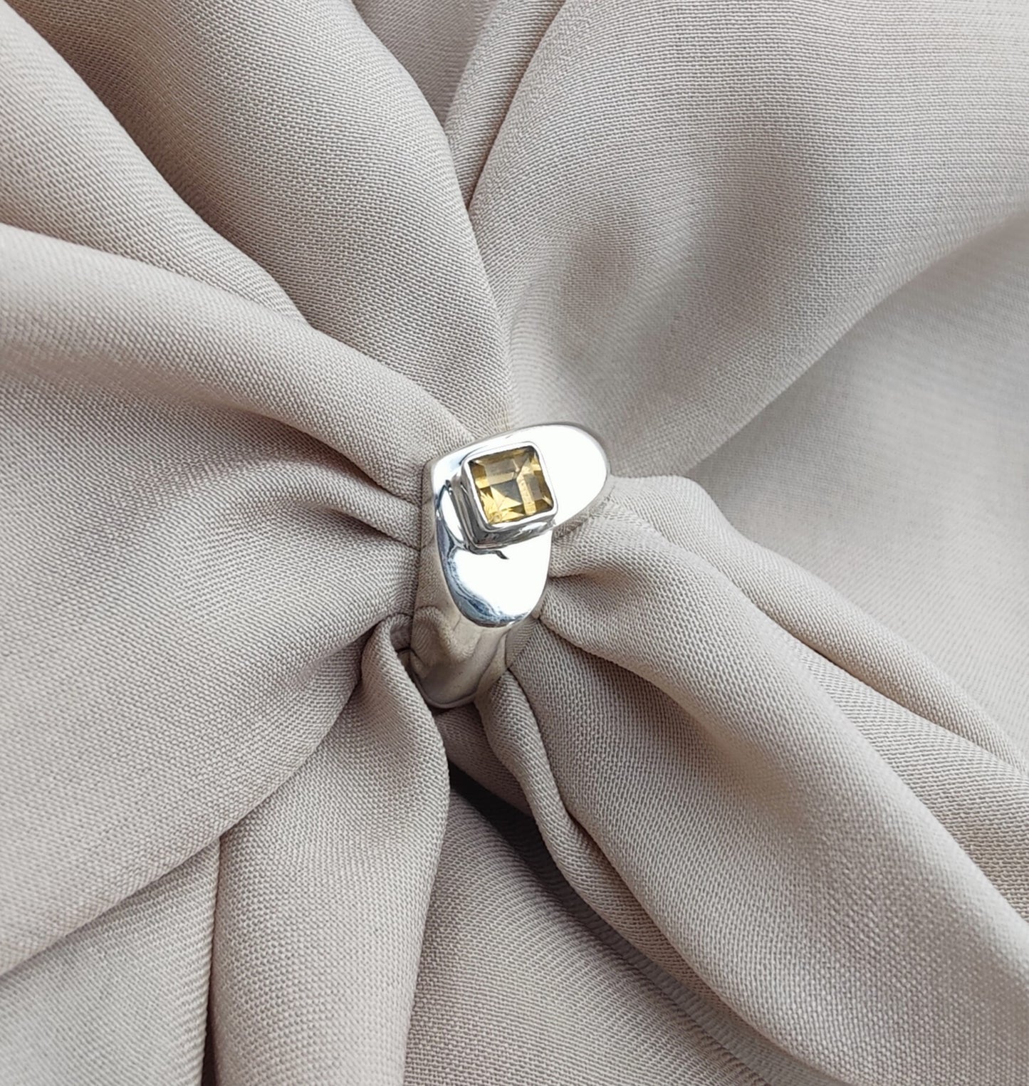 925 SOLID STERLING SILVER NATURAL CITRINE GEMSTONE HANDMADE RING HEART DESIGN , ALL SIZES AVAILABLE