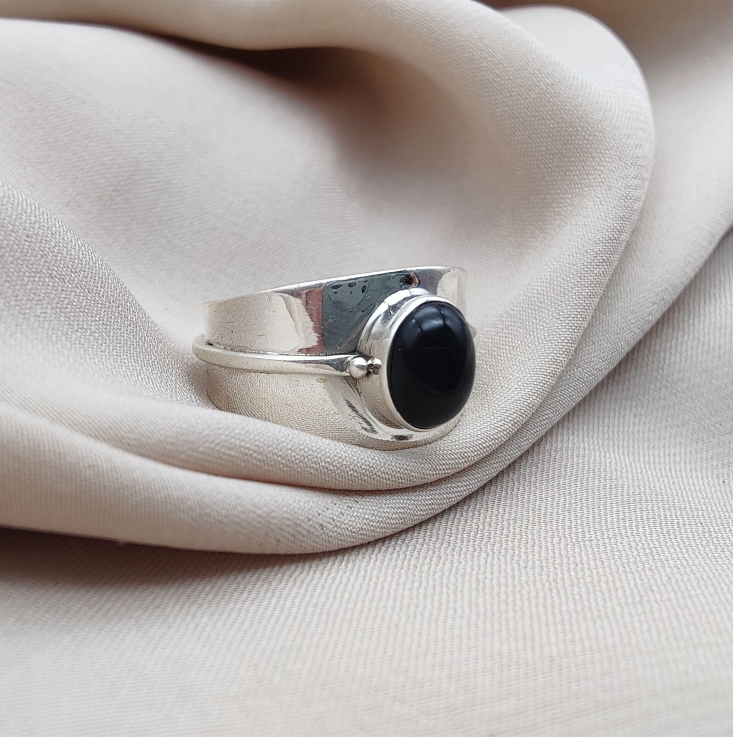 925 SOLID STERLING SILVER NATURAL BLACK ONYX GEMSTONE HANDMADE RING , ALL SIZES AVAILABLE
