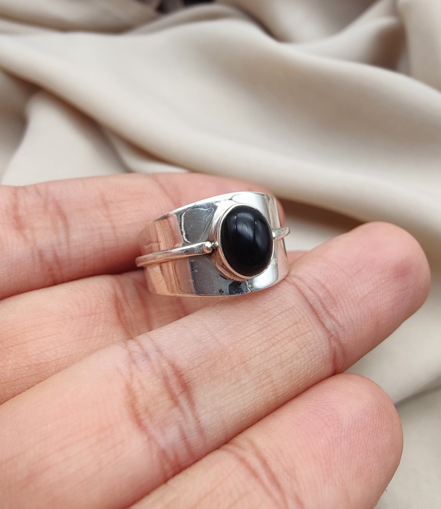 925 SOLID STERLING SILVER NATURAL BLACK ONYX GEMSTONE HANDMADE RING , ALL SIZES AVAILABLE