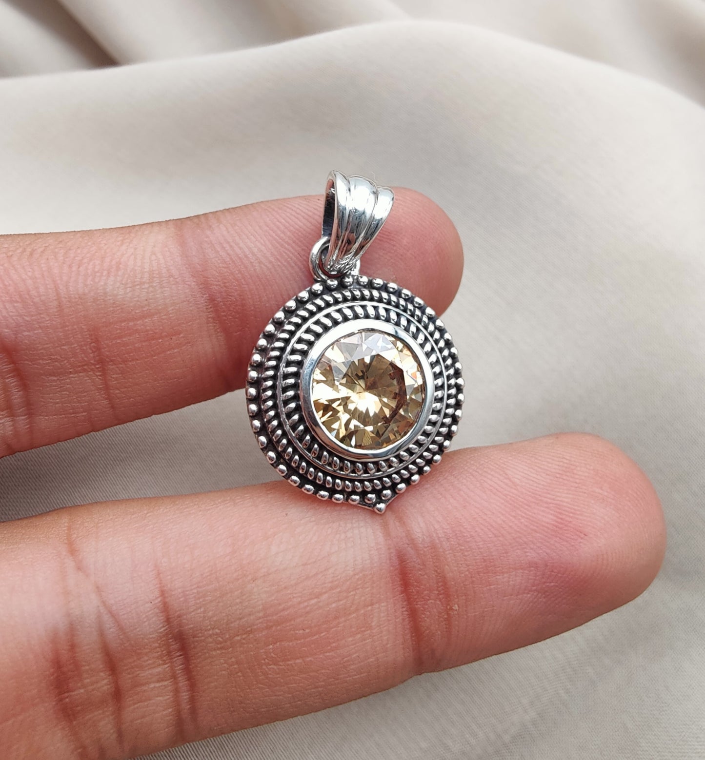 925 SOLID STERLING SILVER NATURAL CITRINE GEMSTONE HANDMADE PENDANT