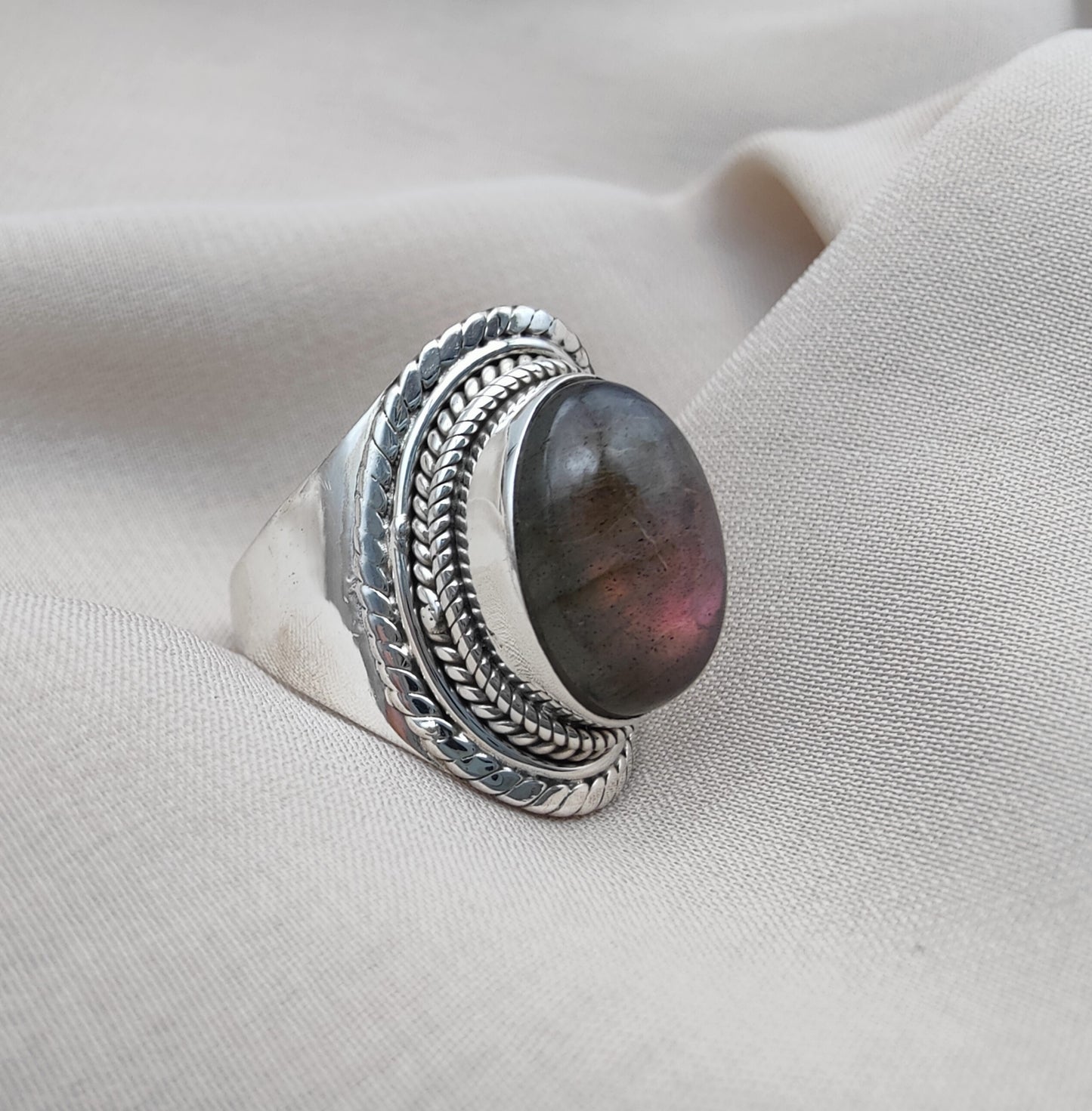 925 SOLID STERLING SILVER NATURAL PURPLE LABRADORITE GEMSTONE HANDMADE RING, ALL SIZES AVAILABLE