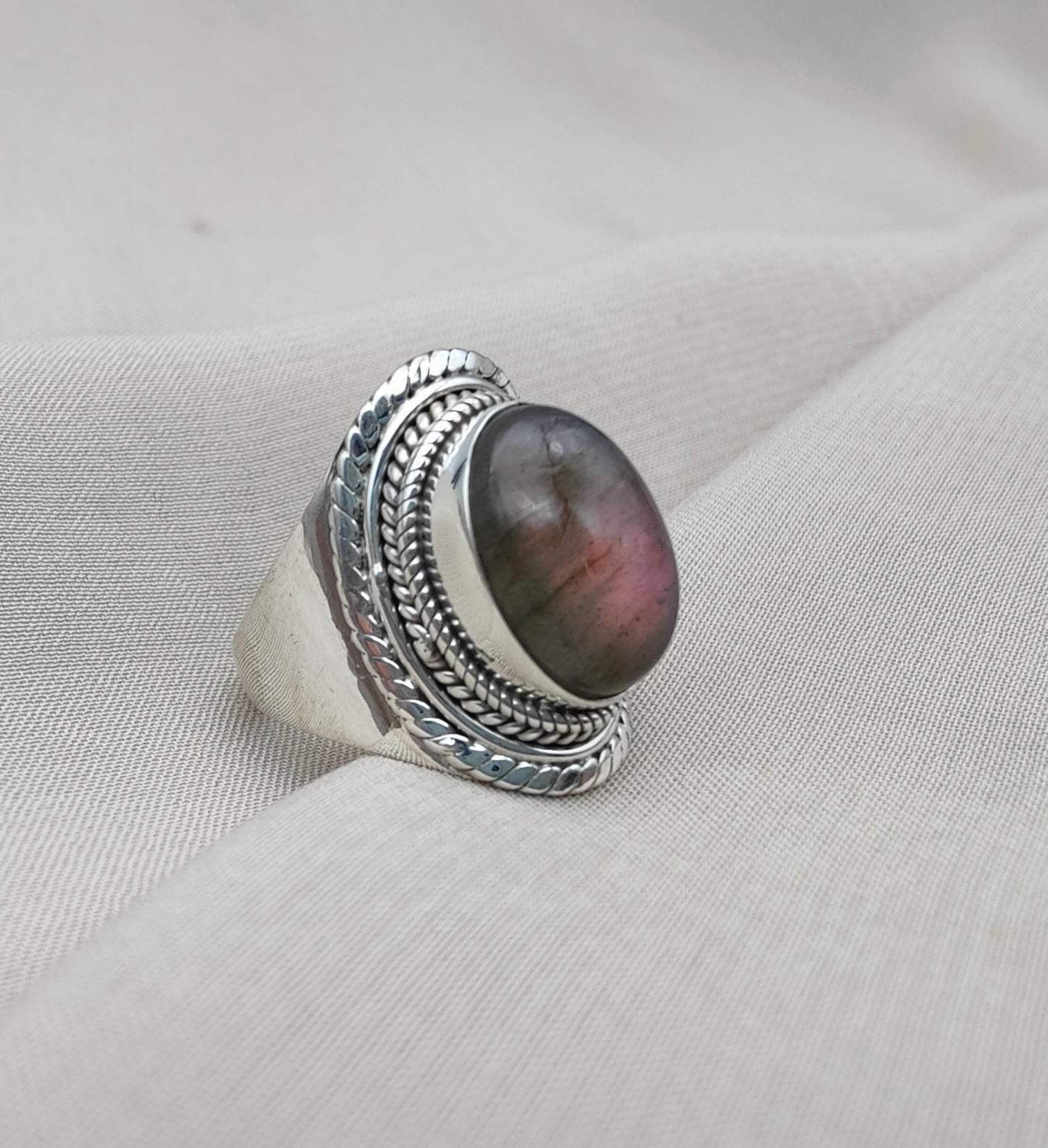 925 SOLID STERLING SILVER NATURAL PURPLE LABRADORITE GEMSTONE HANDMADE RING, ALL SIZES AVAILABLE