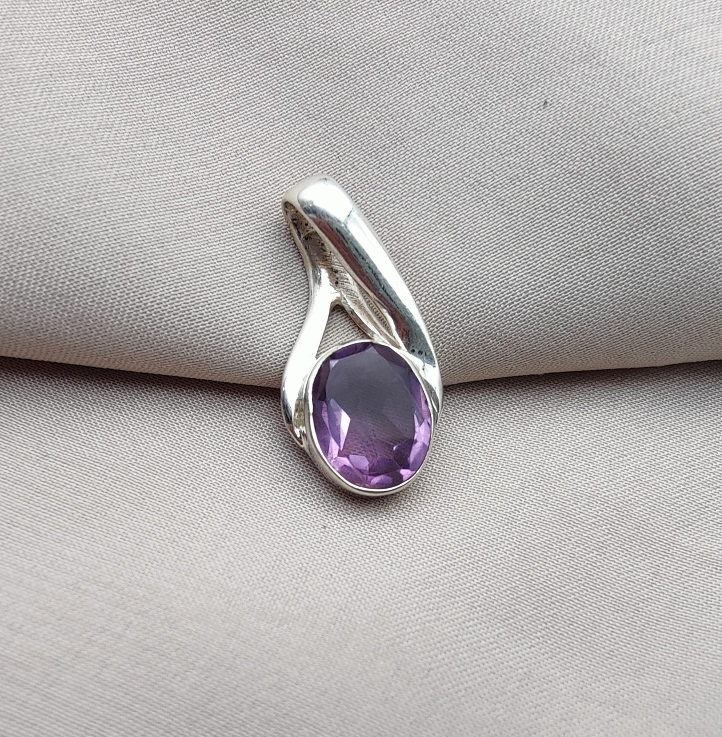 925 SOLID STERLING SILVER NATURAL AMETHYST GEMSTONE OVAL FACETED CUT SHAPE HANDMADE PENDANT