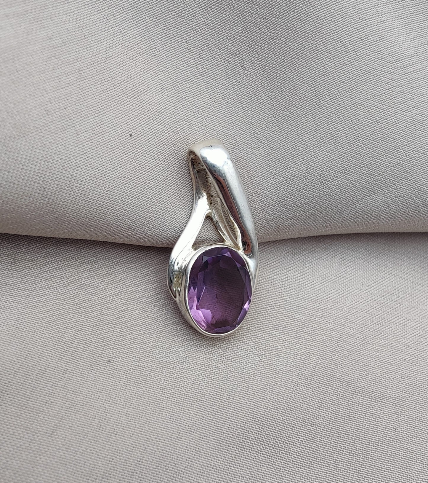 925 SOLID STERLING SILVER NATURAL AMETHYST GEMSTONE OVAL FACETED CUT SHAPE HANDMADE PENDANT