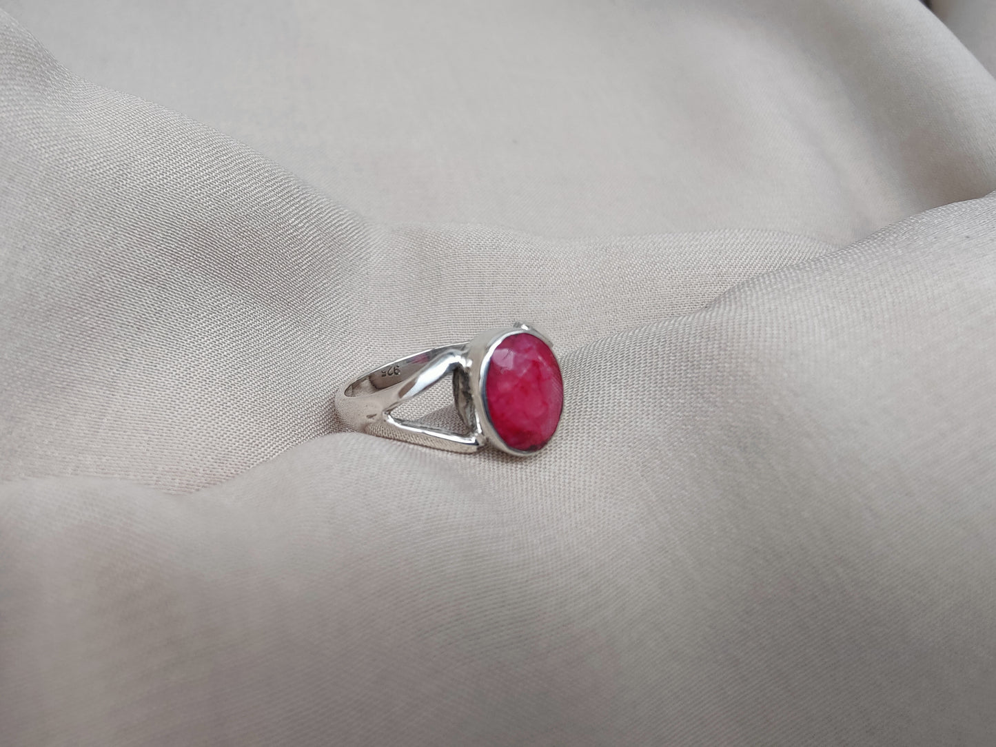 925 SOLID STERLING SILVER NATURAL RUBY GEMSTONE HANDMADE RING, ALL SIZES AVAILABLE