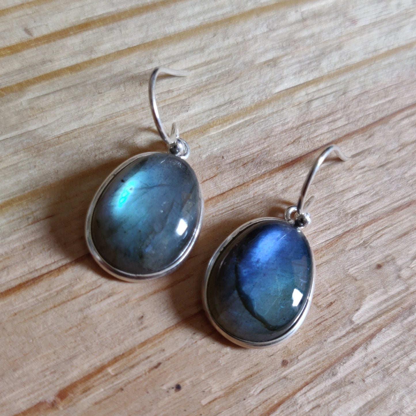 925 SOLID STERLING SILVER NATURAL LABRADORITE GEMSTONE HOOK EARRING