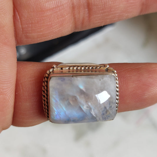 925 SOLID STERLING SILVER NATURAL RAINBOW MOONSTONE GEMSTONES HANDMADE RING, ALL SIZES AVAILABLE