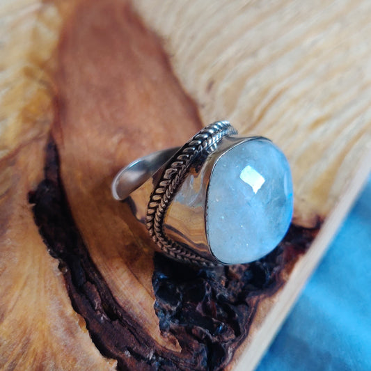925 SOLID STERLING SILVER NATURAL RAINBOW MOONSTONE GEMSTONES HANDMADE RING, ALL SIZES AVAILABLE