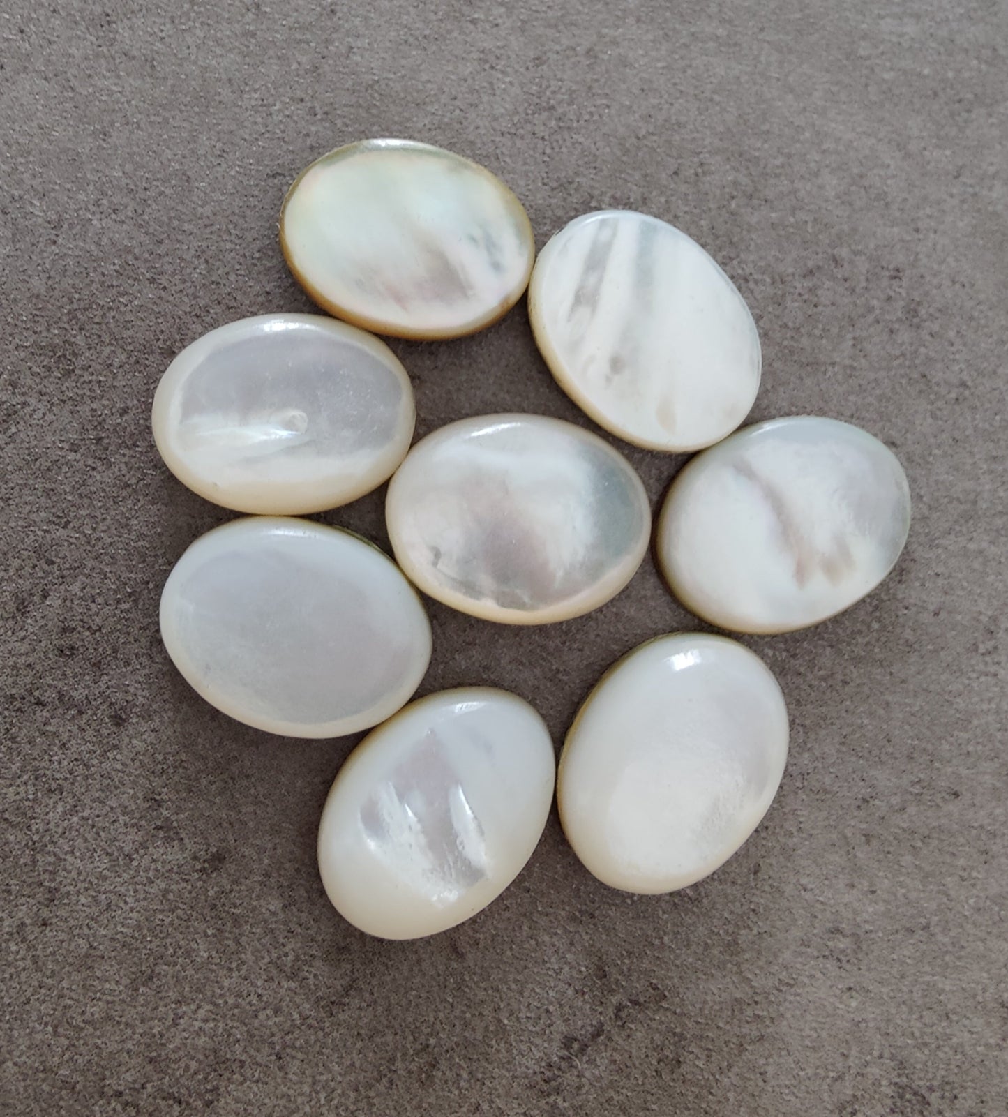 AAA+ QUALITY MOTHER OF PEARL OVAL SHAPE CABOCHON FLAT BACK CALIBRATED GEMSTONES, ALL SIZES AVAILABLE