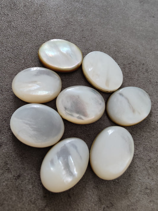 AAA+ QUALITY MOTHER OF PEARL OVAL SHAPE CABOCHON FLAT BACK CALIBRATED GEMSTONES, ALL SIZES AVAILABLE