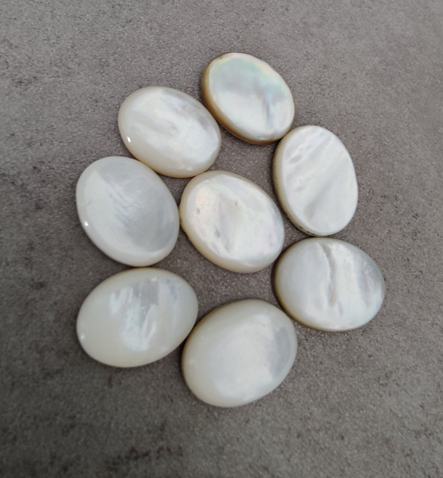 AAA+ QUALITY MOTHER OF PEARL OVAL SHAPE CABOCHON FLAT BACK CALIBRATED GEMSTONES, ALL SIZES AVAILABLE