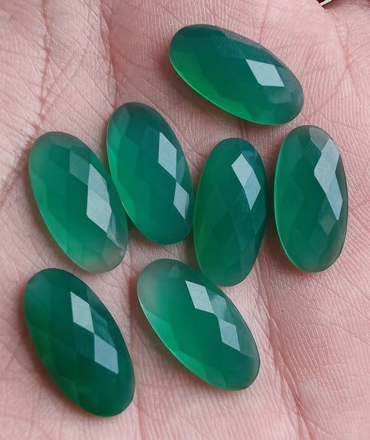 NATURAL GREEN ONYX CHECKER CUT FLAT BACK BIG OVAL SHAPE CALIBRATED GEMSTONES, ALL SIZES AVAILABLE