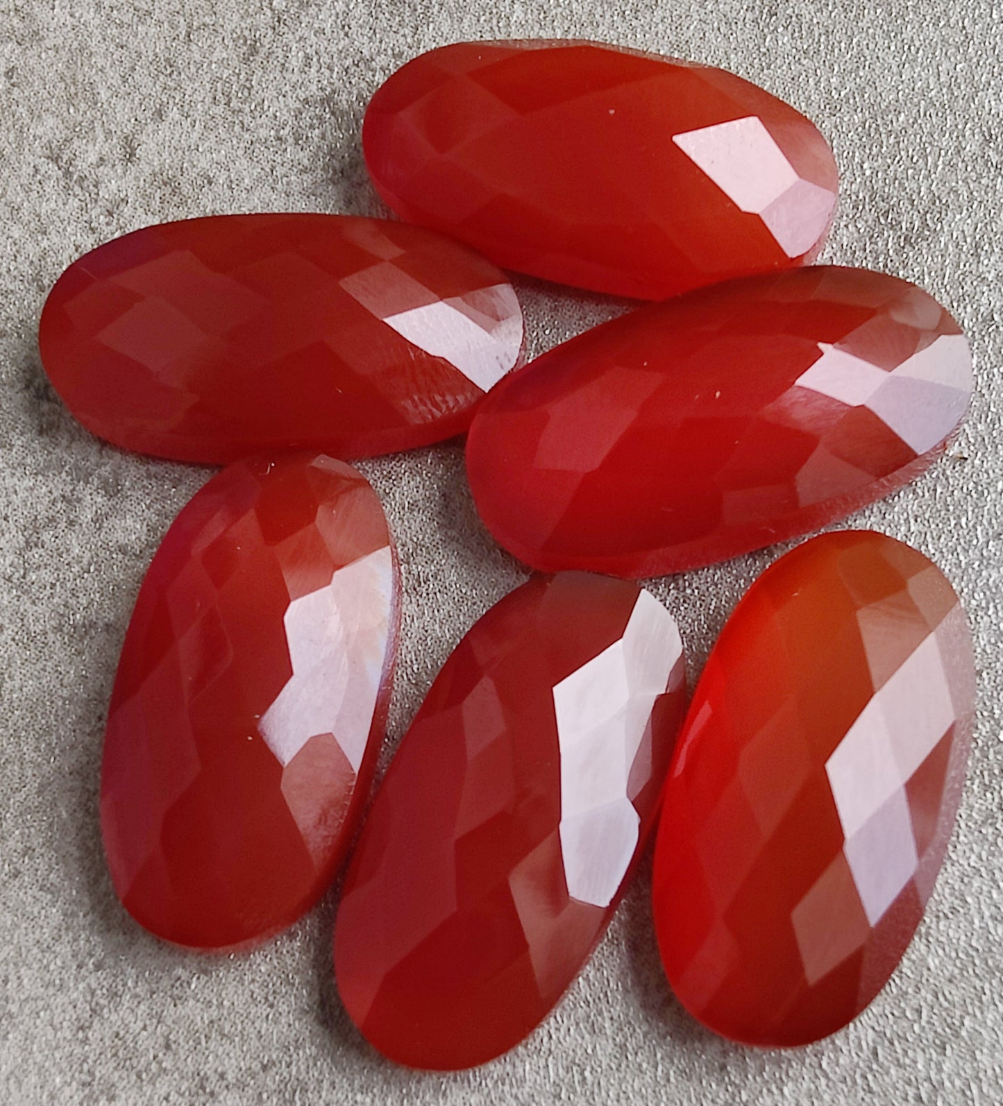 NATURAL RED ONYX CHECKER CUT CABOCHON FLAT BACK BIG OVAL SHAPE CALIBRATED GEMSTONES, ALL SIZES AVAILABLE