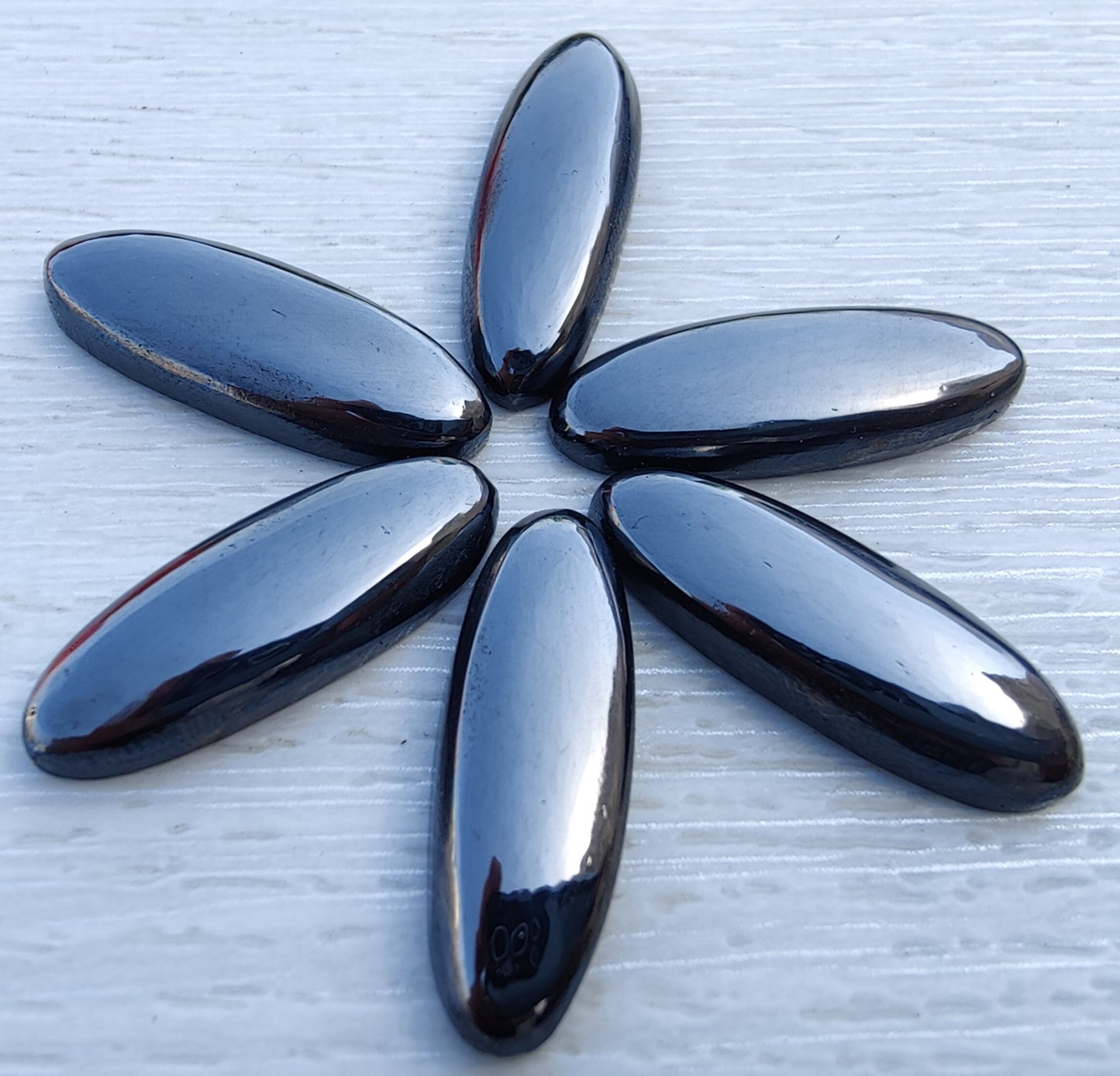 AAA+ QUALITY NATURAL HEMATITE BIG OVAL SHAPE CABOCHON FLAT BACK CALIBRATED BEDA SHAPE GEMSTONES, ALL SIZES AVAILABLE