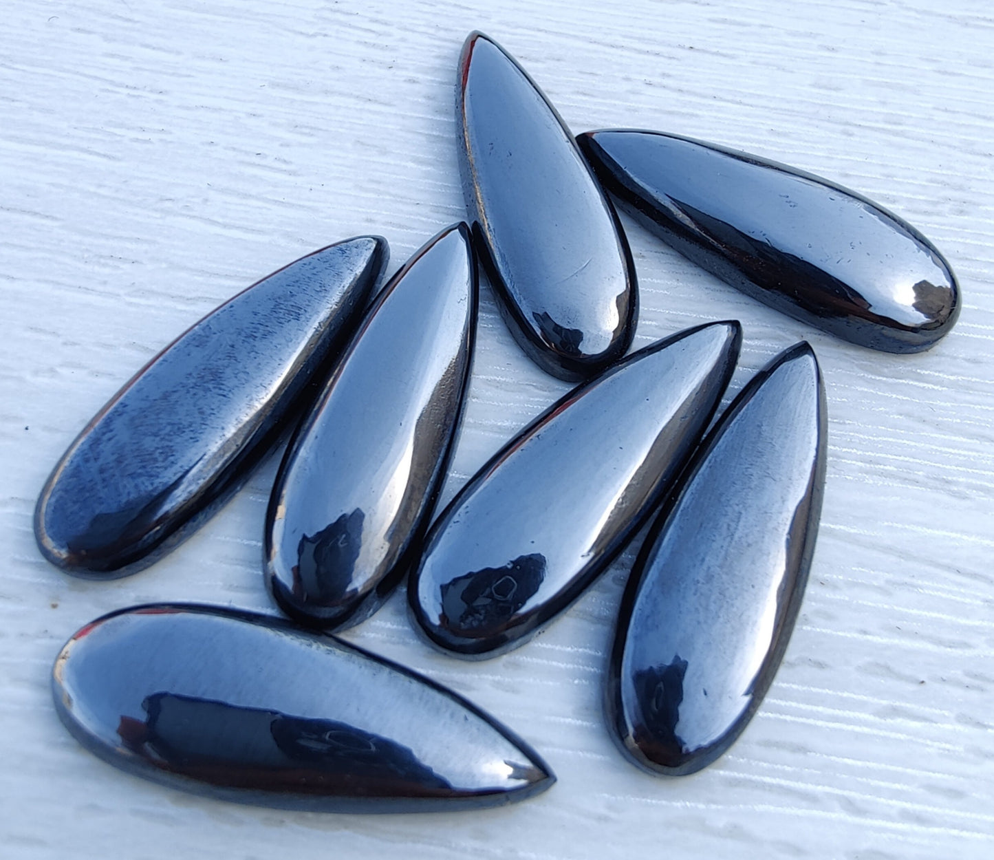 AAA+ QUALITY NATURAL HEMATITE TEARDROP SHAPE CABOCHON BIG PEAR FLAT BACK CALIBRATED BEDA SHAPE GEMSTONES, ALL SIZES AVAILABLE