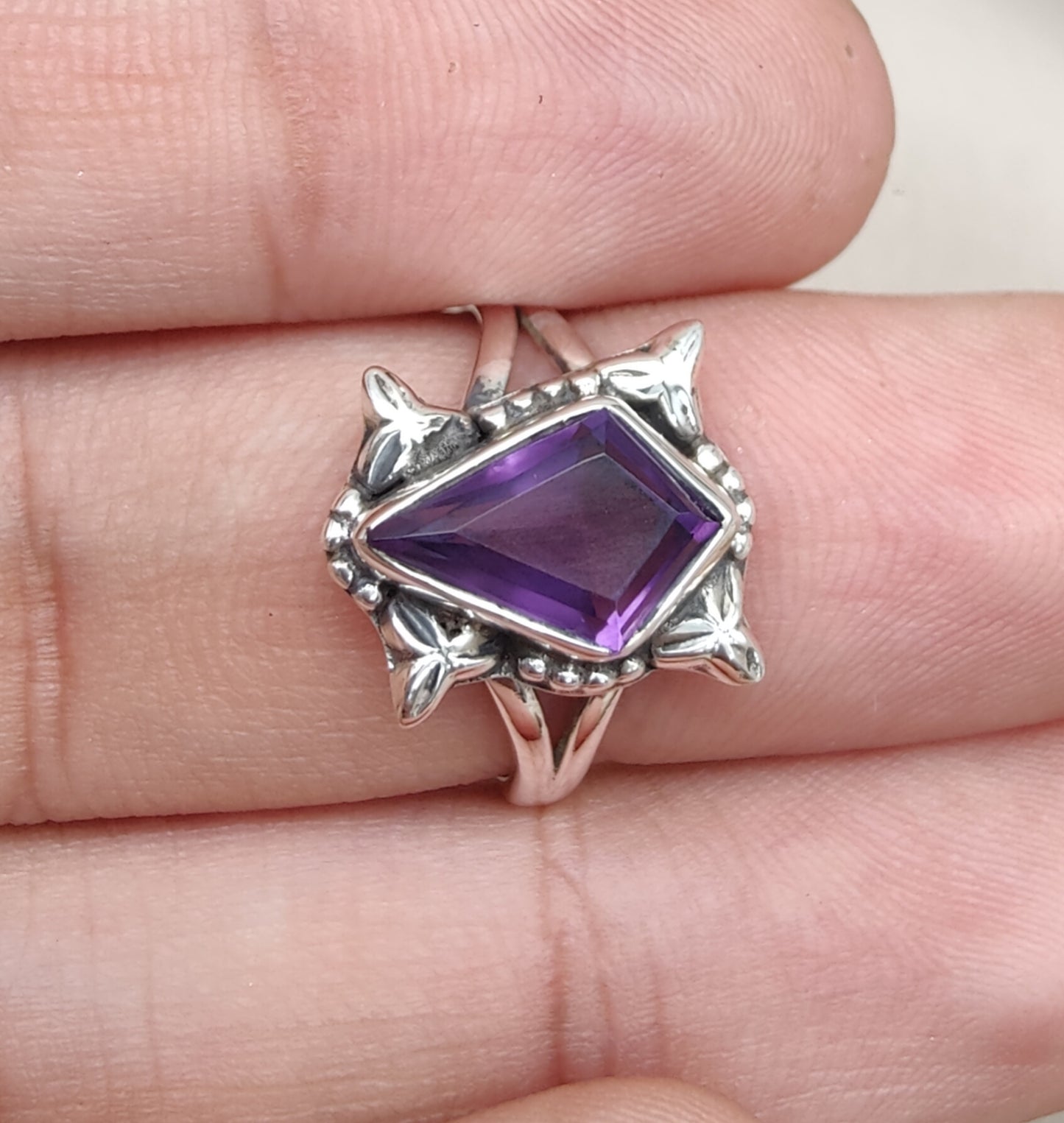 925 SOLID STERLING SILVER NATURAL AMETHYST GEMSTONE HANDMADE RING, ALL SIZES AVAILABLE