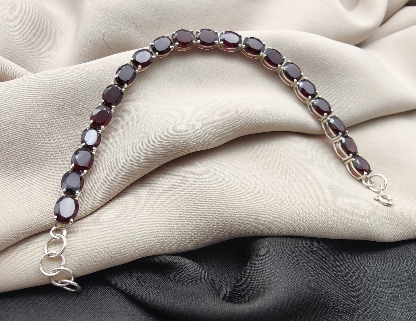925 SOLID STERLING SILVER NATURAL GARNET HANDMADE BRACELET,8 INCHES