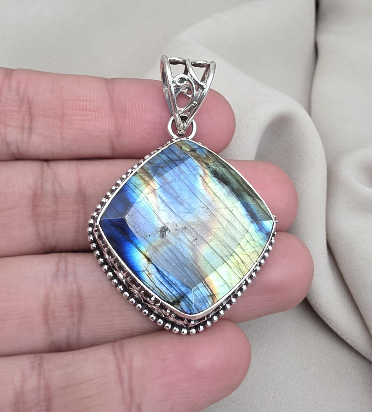 925 Sterling Silver Natural Multi Labradorite Pendant Cushion Shape Flashy Labradorite Handmade Gemstone Jewelry
