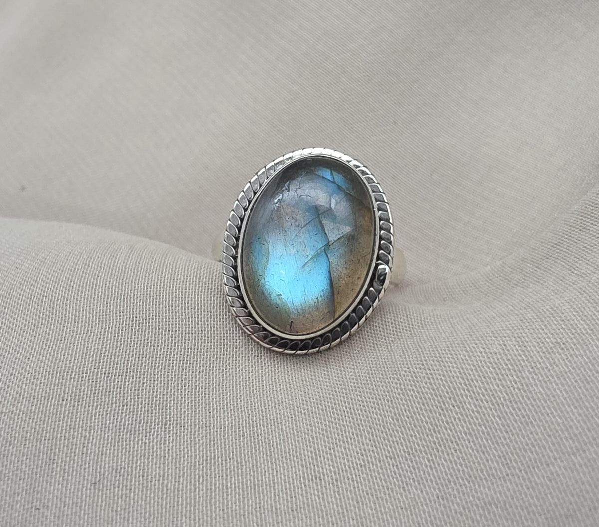 Labradorite Ring 925 Sterling Silver Natural Blue Flash Gemstone Ring Boho Statement Jewelry