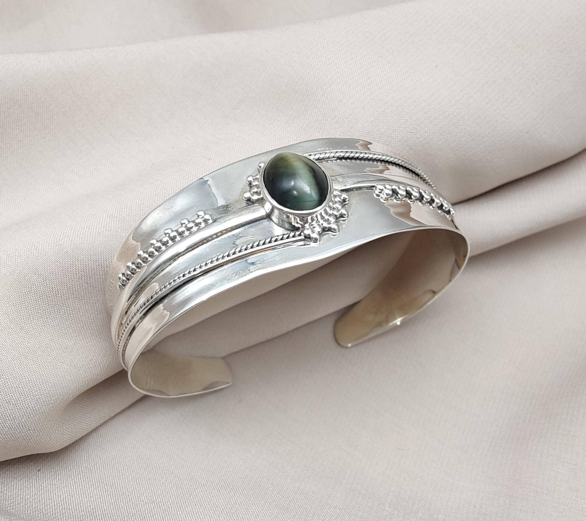 Cat's Eye Sterling Silver Cuff Bangle: Handmade Boho Jewelry