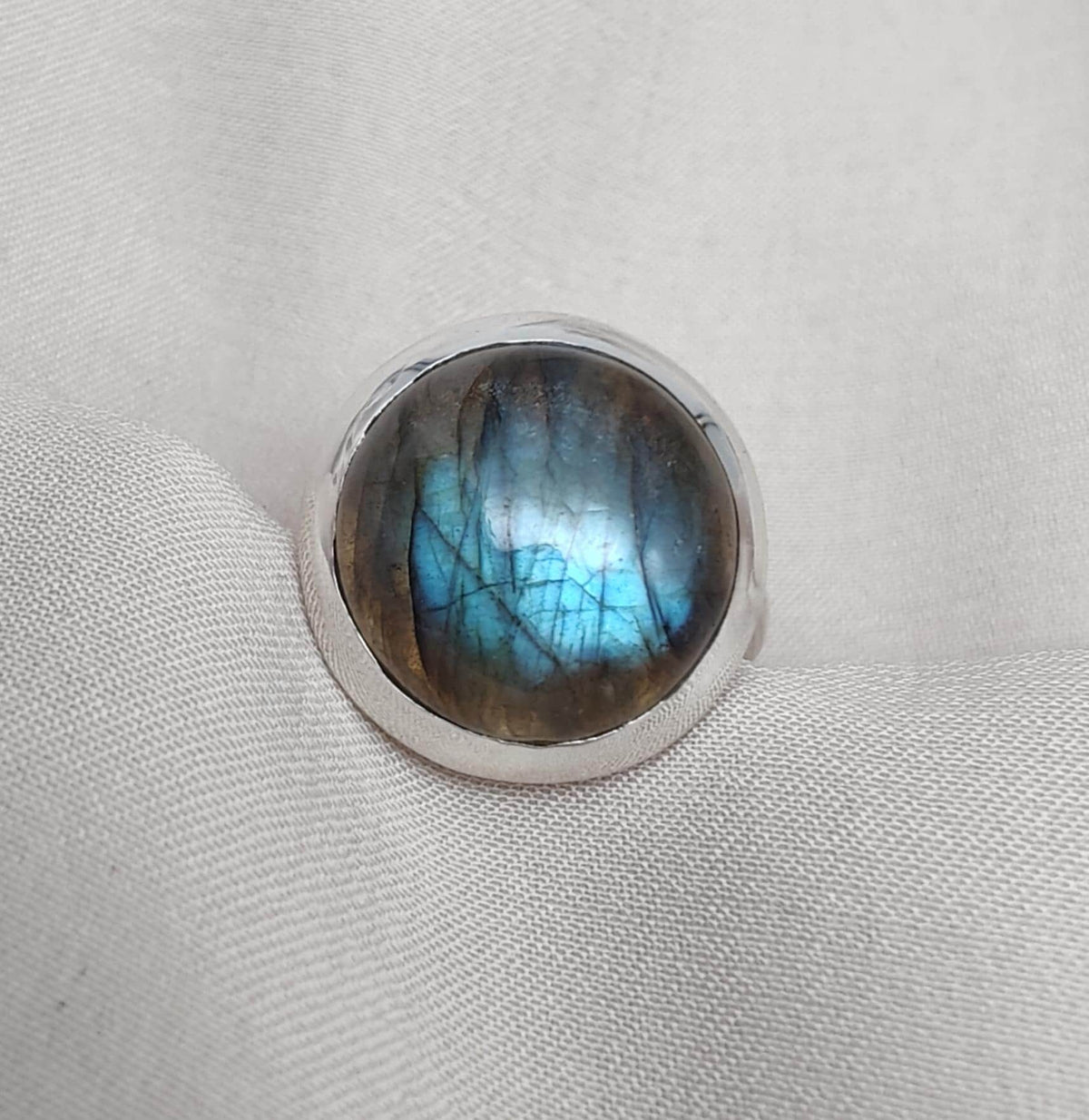 Blue Flash Labradorite Ring: 925 Sterling Silver Boho Jewelry