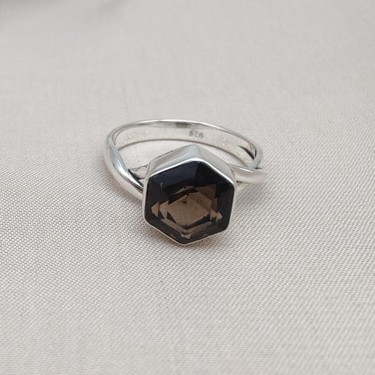 Smoky Quartz Hexagon Ring: 925 Sterling Silver Twisted Band