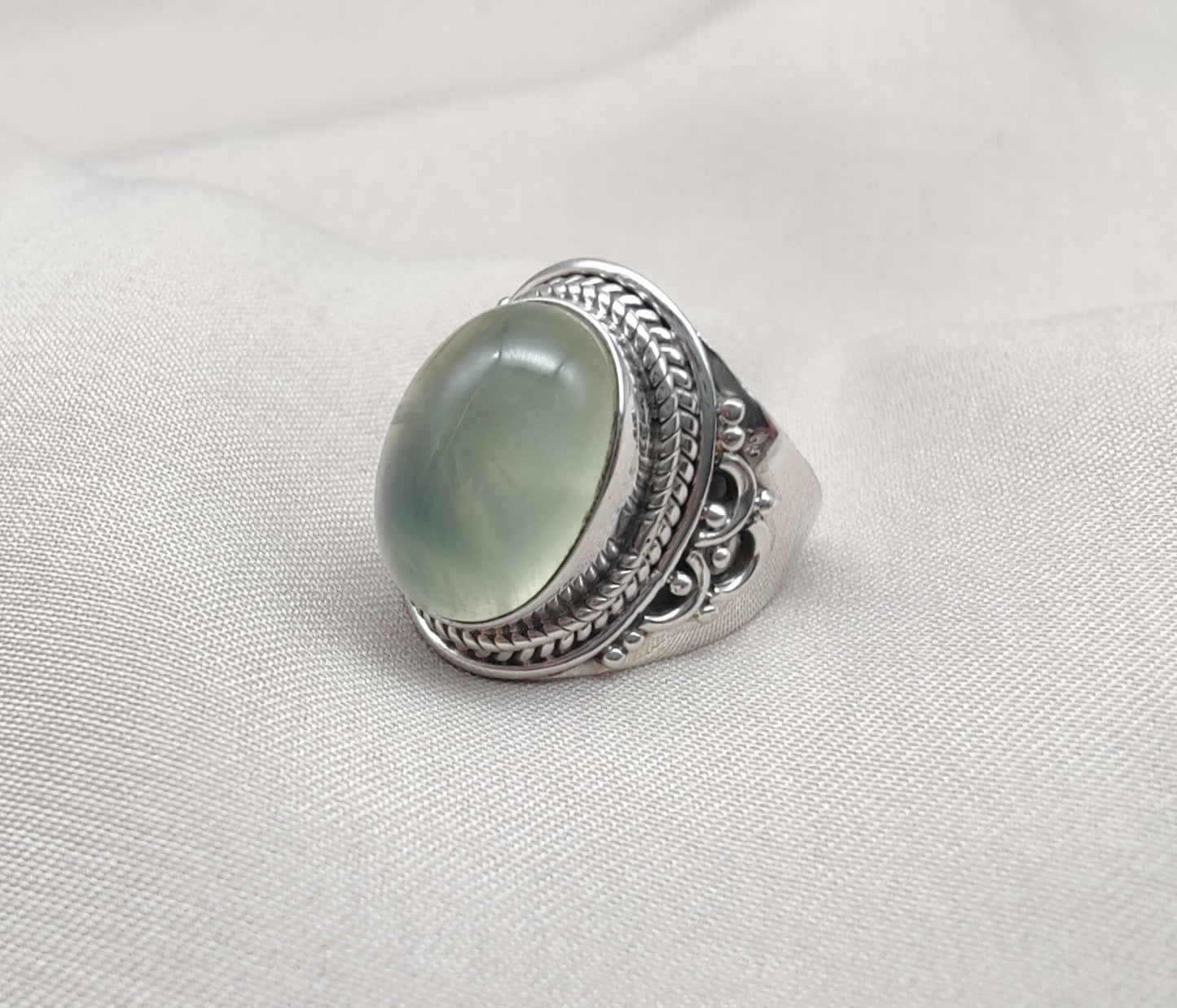 Prehnite 925 Sterling Silver Ring: Handmade Boho Healing Crystal
