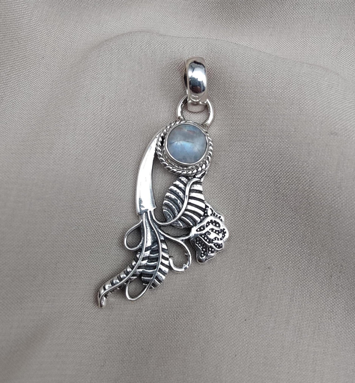 Rainbow Moonstone Silver Pendant: Artisan Floral Leaf Design, Boho Charm