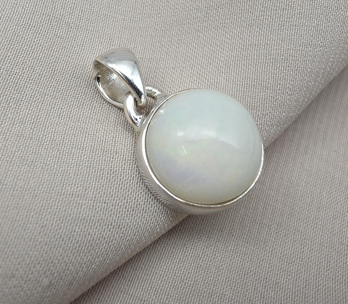 Natural White Opal Round Pendant 925 Sterling Silver Handmade Cabochon Gemstone Jewelry