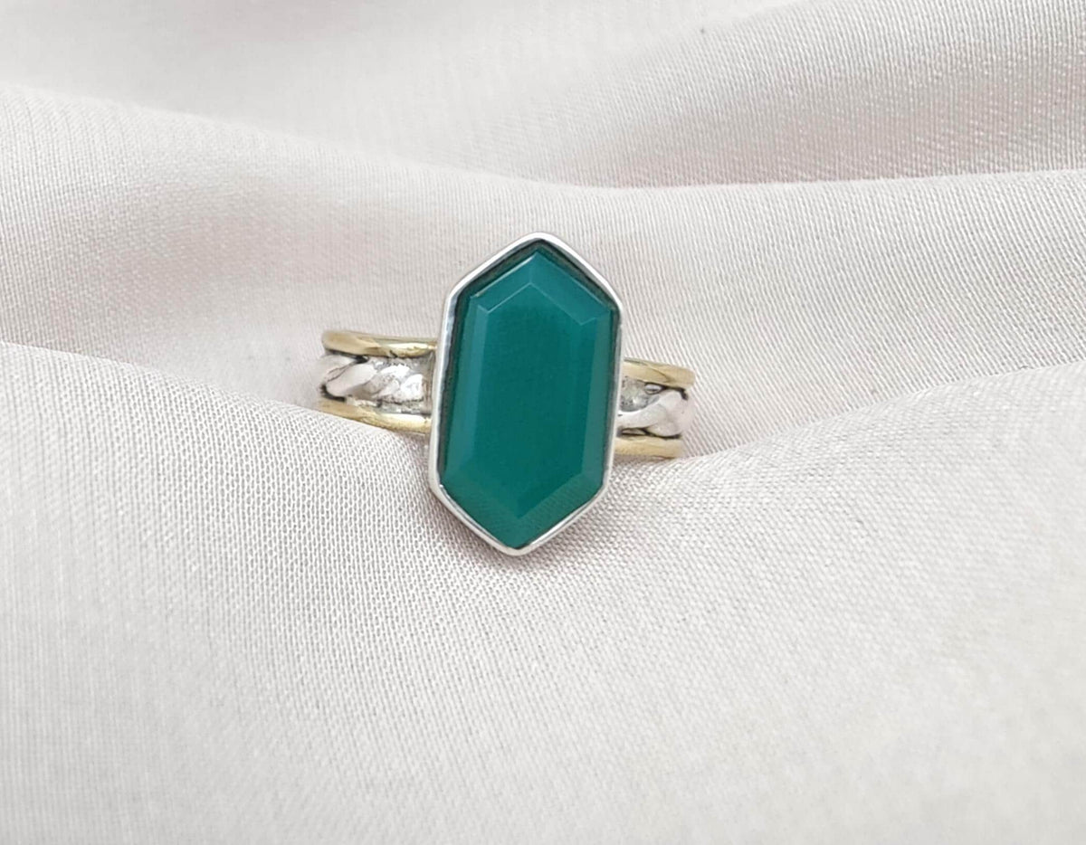 Green Onyx Sterling Silver Ring: Handmade Dual-Tone Band, Hexagon Cut