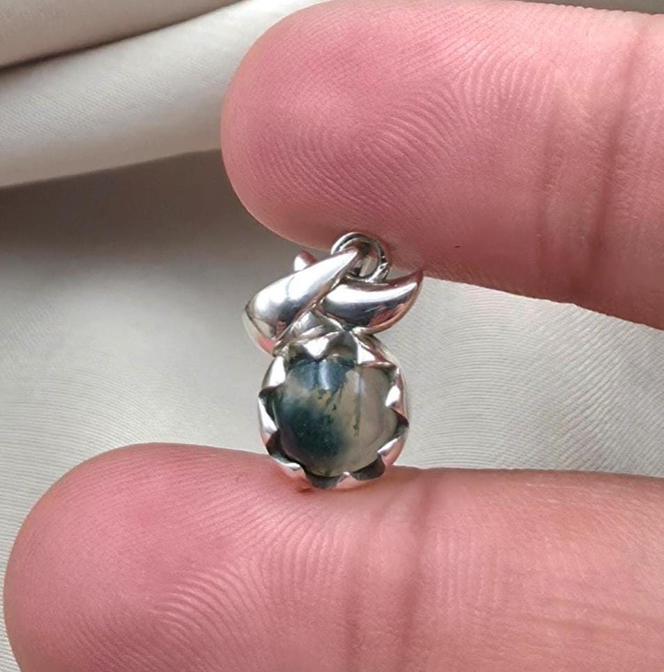 925 Sterling Silver Green Moss Agate Pendant Natural Round Cabochon Floral Gemstone Necklace Charm