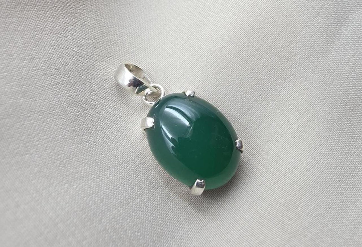 925 Sterling Silver Oval Green Onyx Pendant, Natural Gemstone Charm, Handmade Jewelry