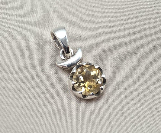 925 Sterling Silver Citrine Pendant: Round Faceted Gemstone, Wholesale Jewelry