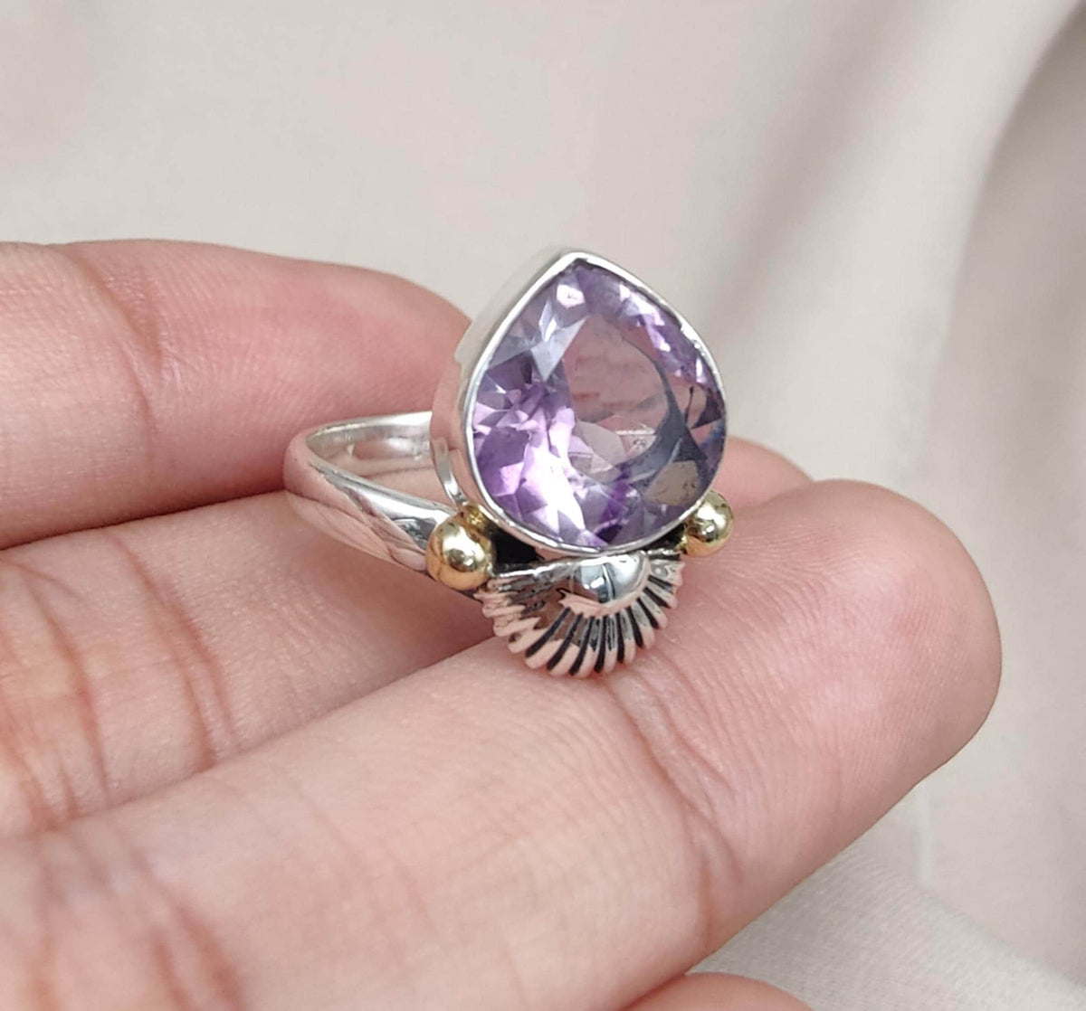 Amethyst Teardrop Ring: 925 Sterling Silver, Gold Shell Motif