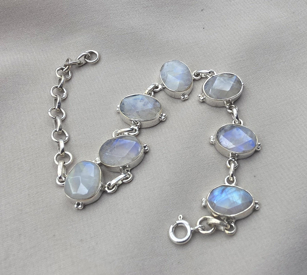 Rainbow Moonstone 925 Sterling Silver Bracelet Natural Oval Link Jewelry