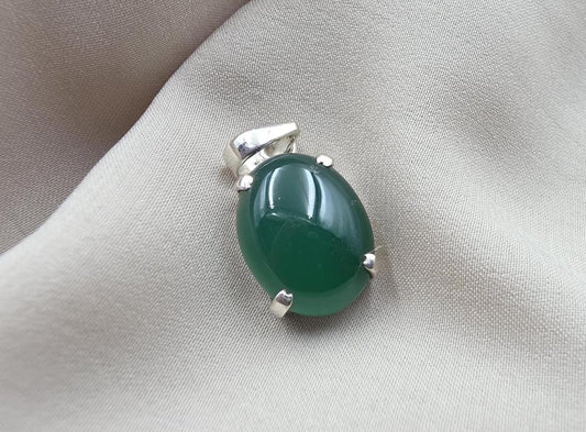 925 Sterling Silver Oval Green Onyx Pendant, Natural Gemstone Charm, Handmade Jewelry