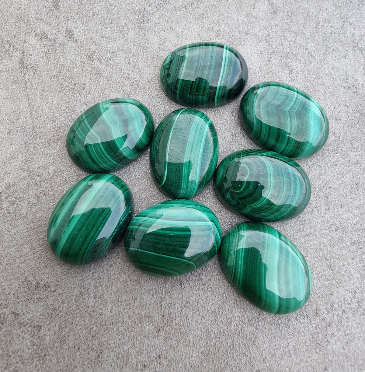 AAA+ Quality Natural Malachite Oval Shape Cabochon Flat Back Calibrated Wholesale Gemstones, All Sizes Available