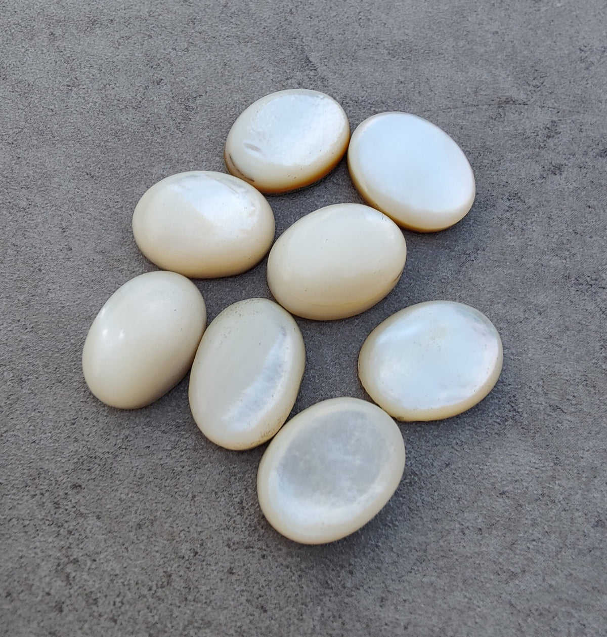 AAA+ Quality Natural Mother of Pearl Oval Shape Cabochon Flat Back Calibrated Wholesale Gemstones, All Sizes Available